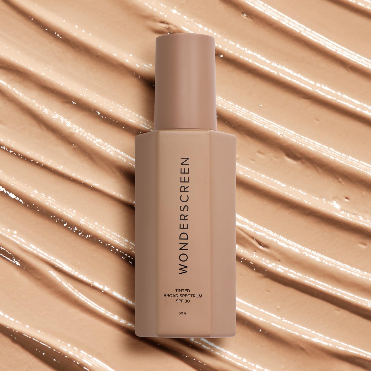 DIME Beauty Tinted Glow Wonderscreen SPF 30 - Mineral Tinted Moisturizer for Face with 19% Zinc Oxide, Skin-Enhancing Tone-Evening Sunscreen, Glow-Enhancing Tint, Vegan, Cruelty-Free, 50 g